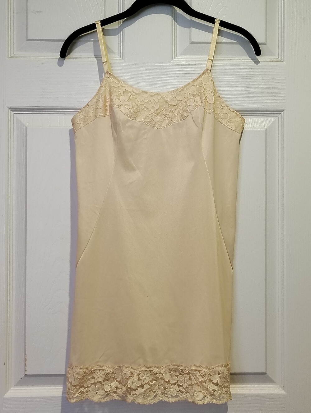 Vintage Vanity Fair Lace Full Slip Dress - Cream Ivory 32 SS Petite XS/S